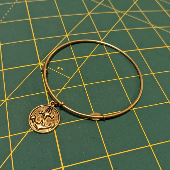 Chrysalis nautical charm bracelet bangle - adjustable gold tone - Picture 2 of 14